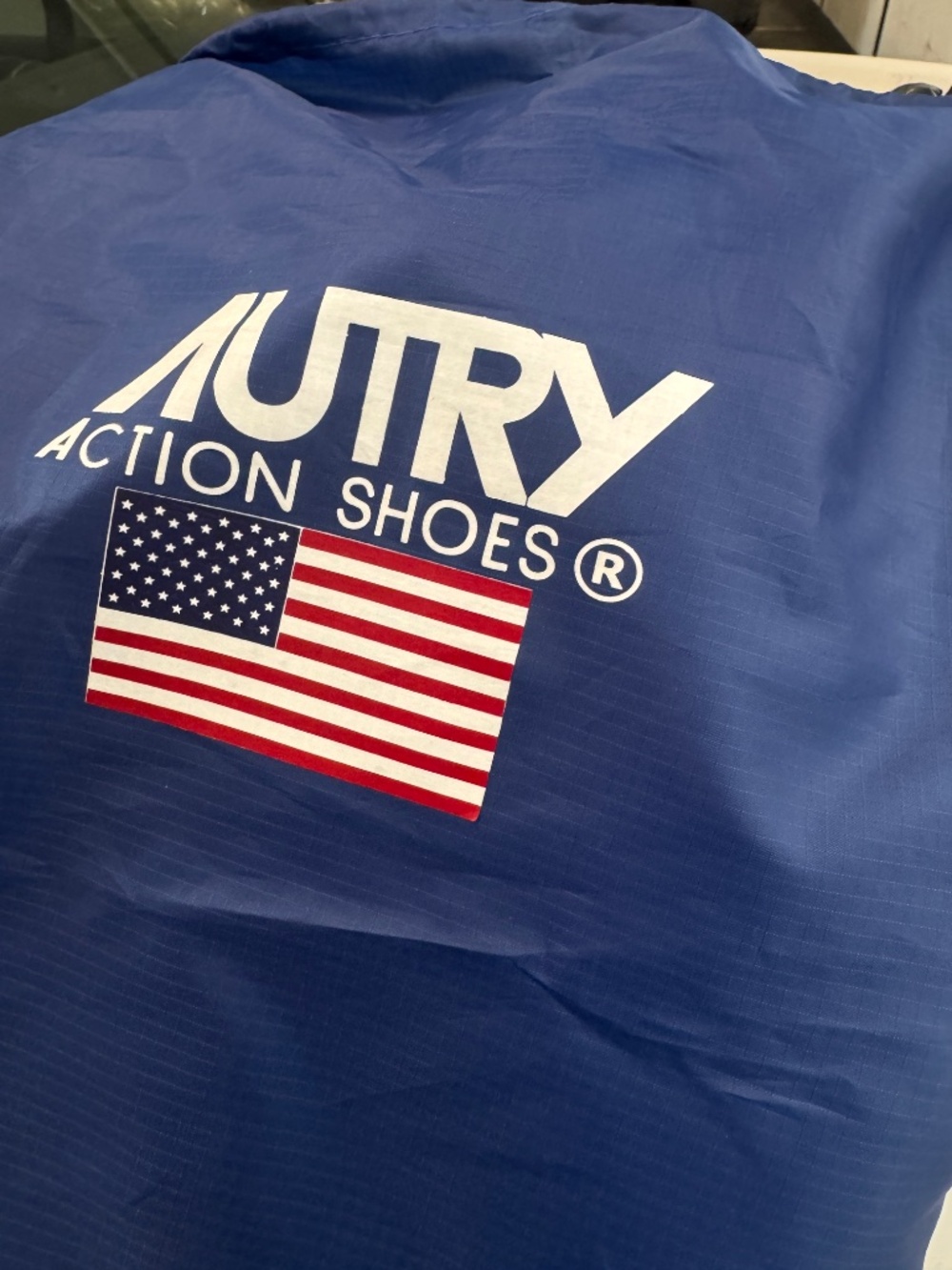 Autry - Picture 6 of 6
